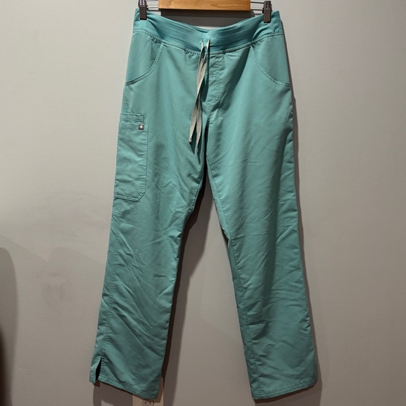 Figs Kade Cargo Womens Size M Scrub Pants Teal STYLE#: T21004 - Picture 5 of 8